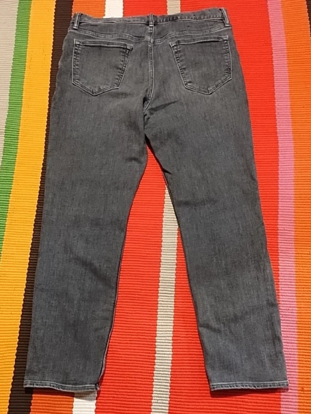 Banana Republic Light Gray Slim Fit Jeans Distressed 34/30